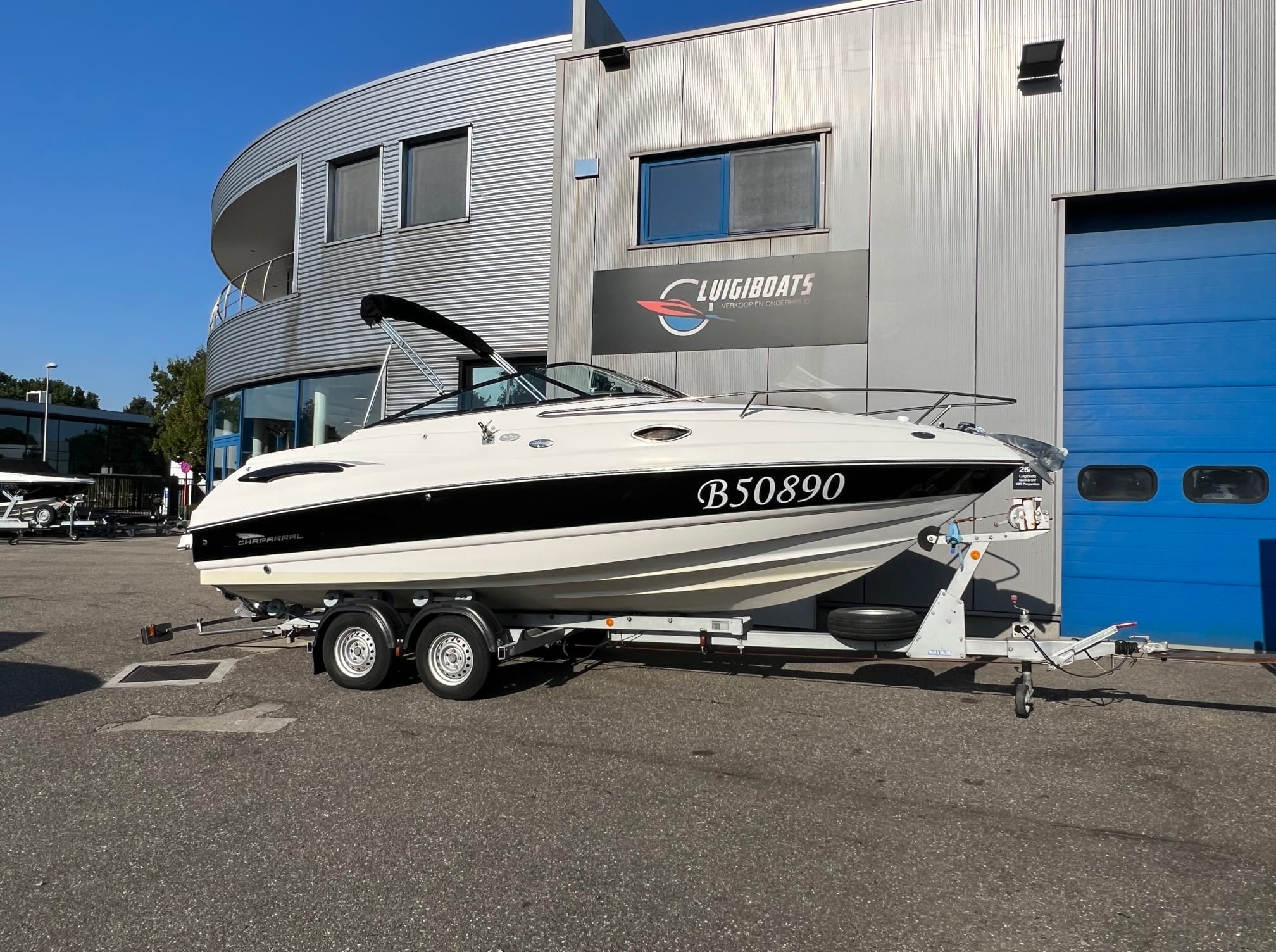 IMG_4102 Chaparral 215 SSI