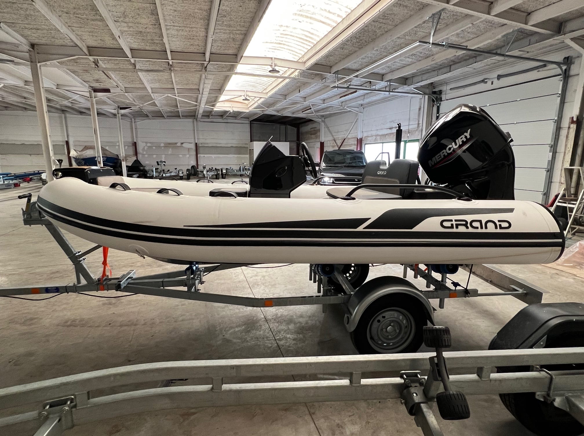 GRAND Golden line G380NF